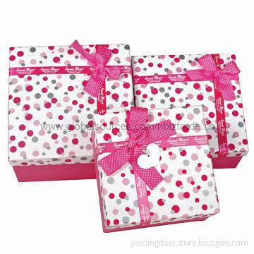 Fashion gift box, made of card board, art paper and PP lamination, new design